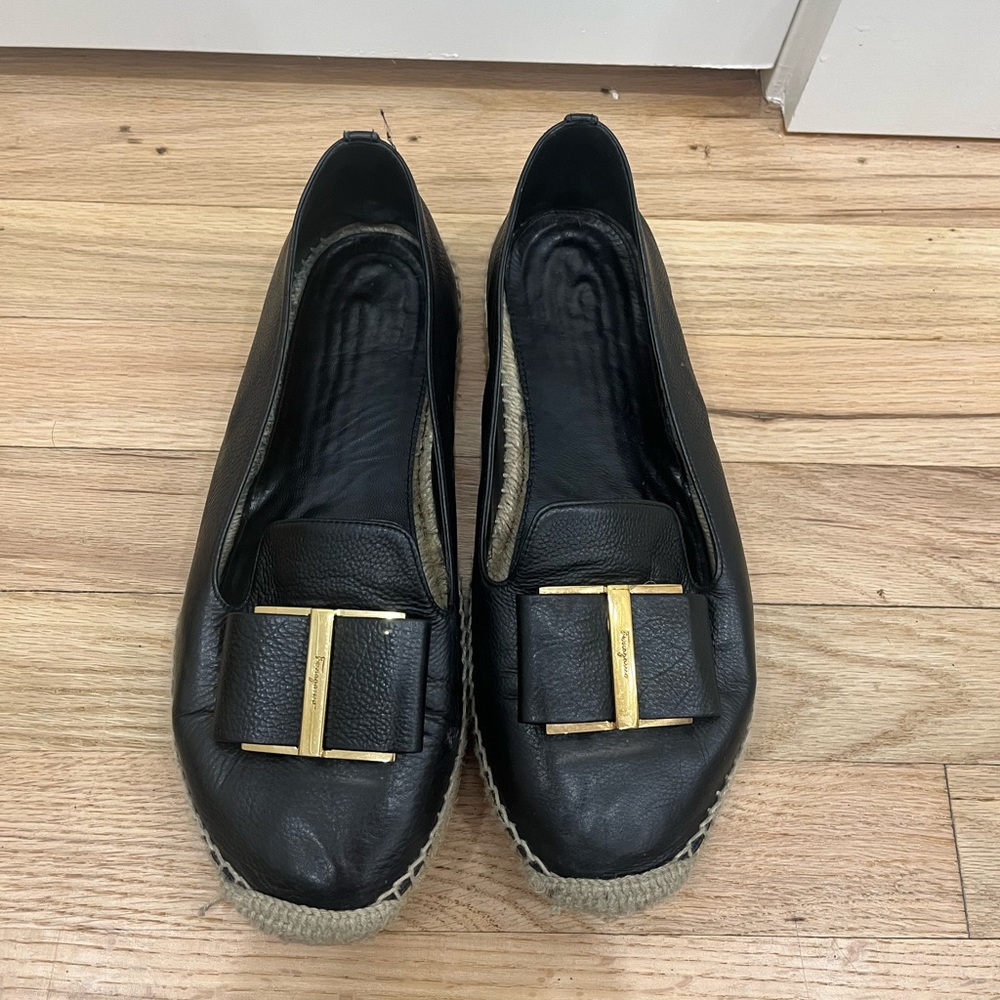 Salvatore Ferragamo Black and Gold Leather Flats